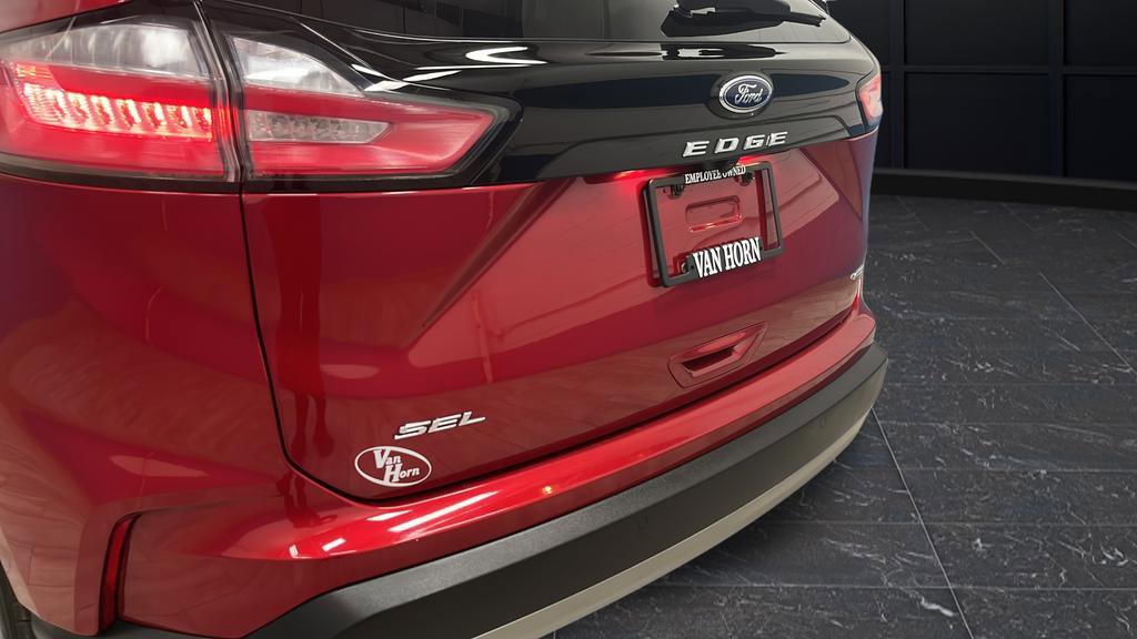 Used 2024 Ford Edge SEL w/ Convenience Package AWD/4WD image 39