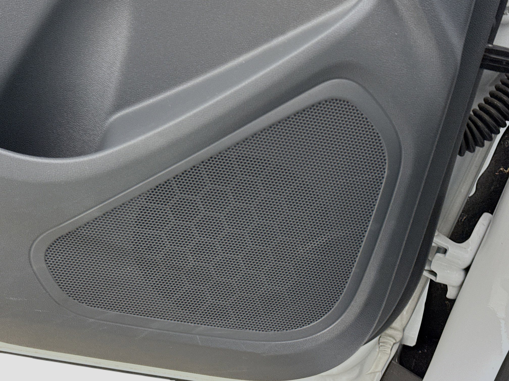 Used 2020 Chevrolet Bolt LT FWD image 19