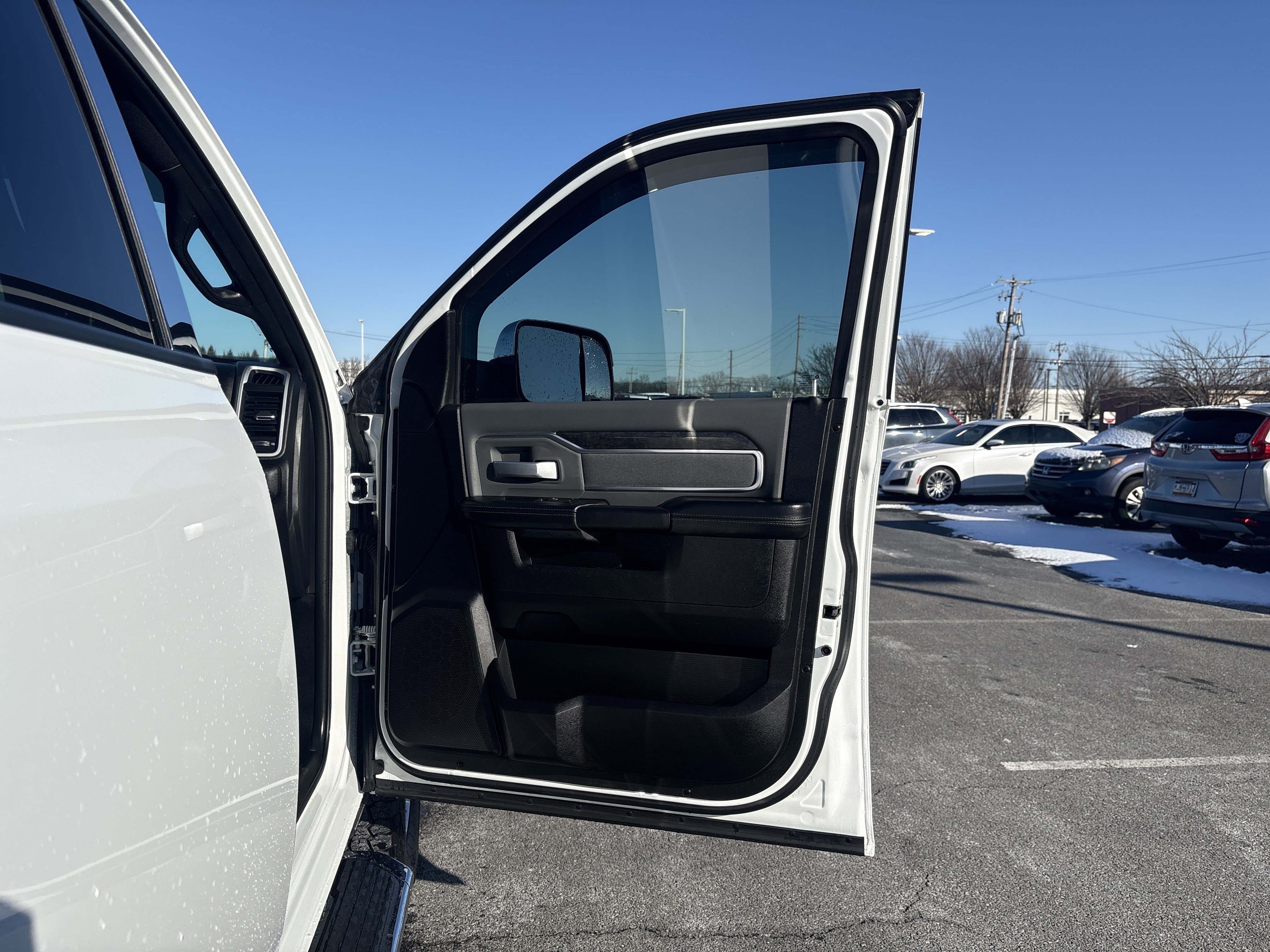 Used 2022 RAM 2500 Big Horn w/ Level C Equiment Group image 8