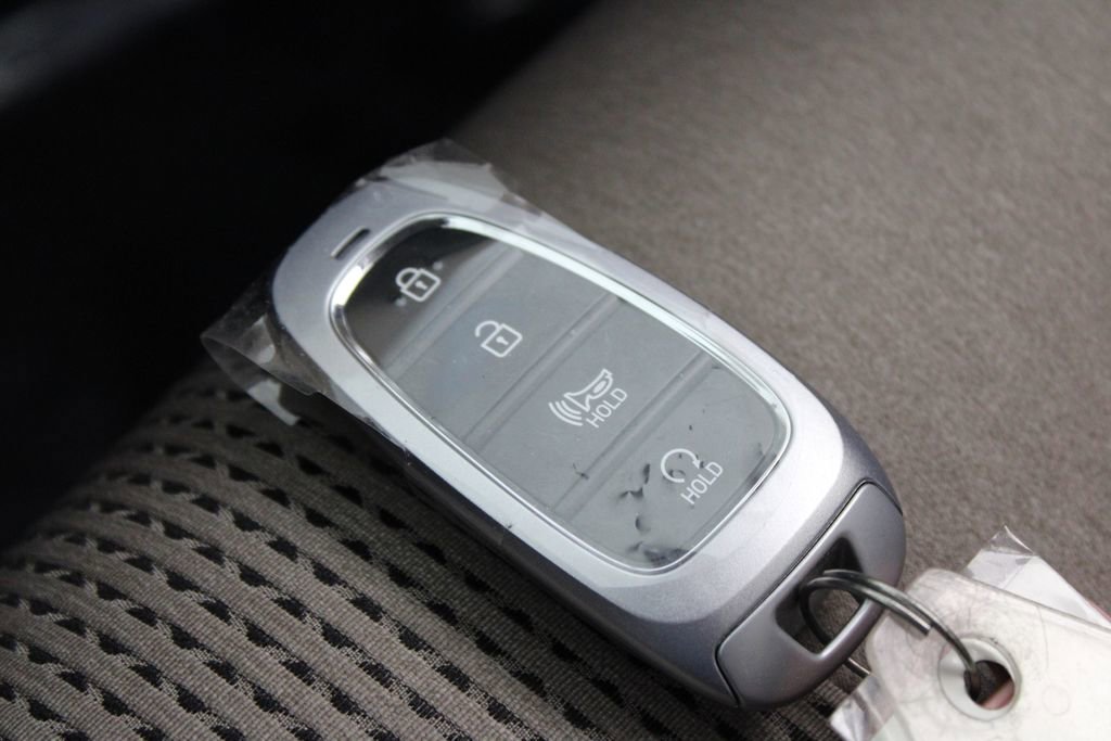 Certified 2022 Hyundai Santa Fe SEL image 28