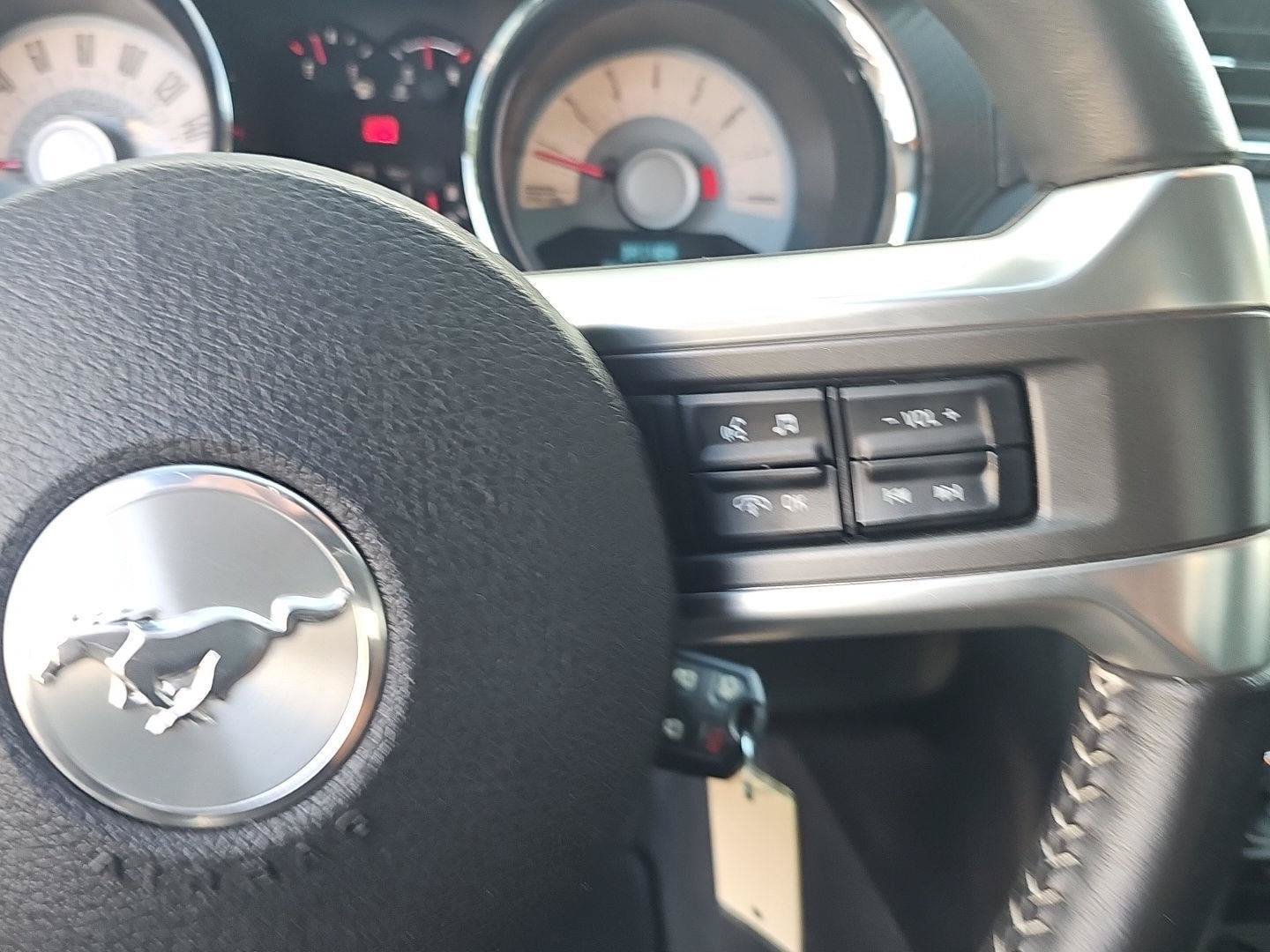 Used 2011 Ford Mustang GT Premium w/ 402A Rapid Spec Order Code RWD image 19