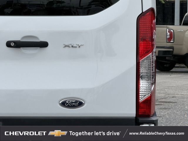 Used 2023 Ford Transit 350 XLT RWD image 8
