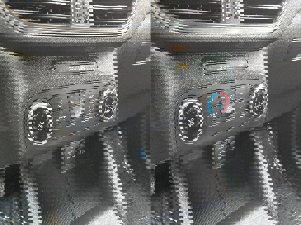 Used 2023 Ford Escape AWD image 16