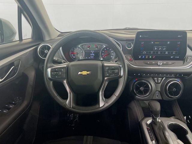 Used 2025 Chevrolet Blazer LT image 22
