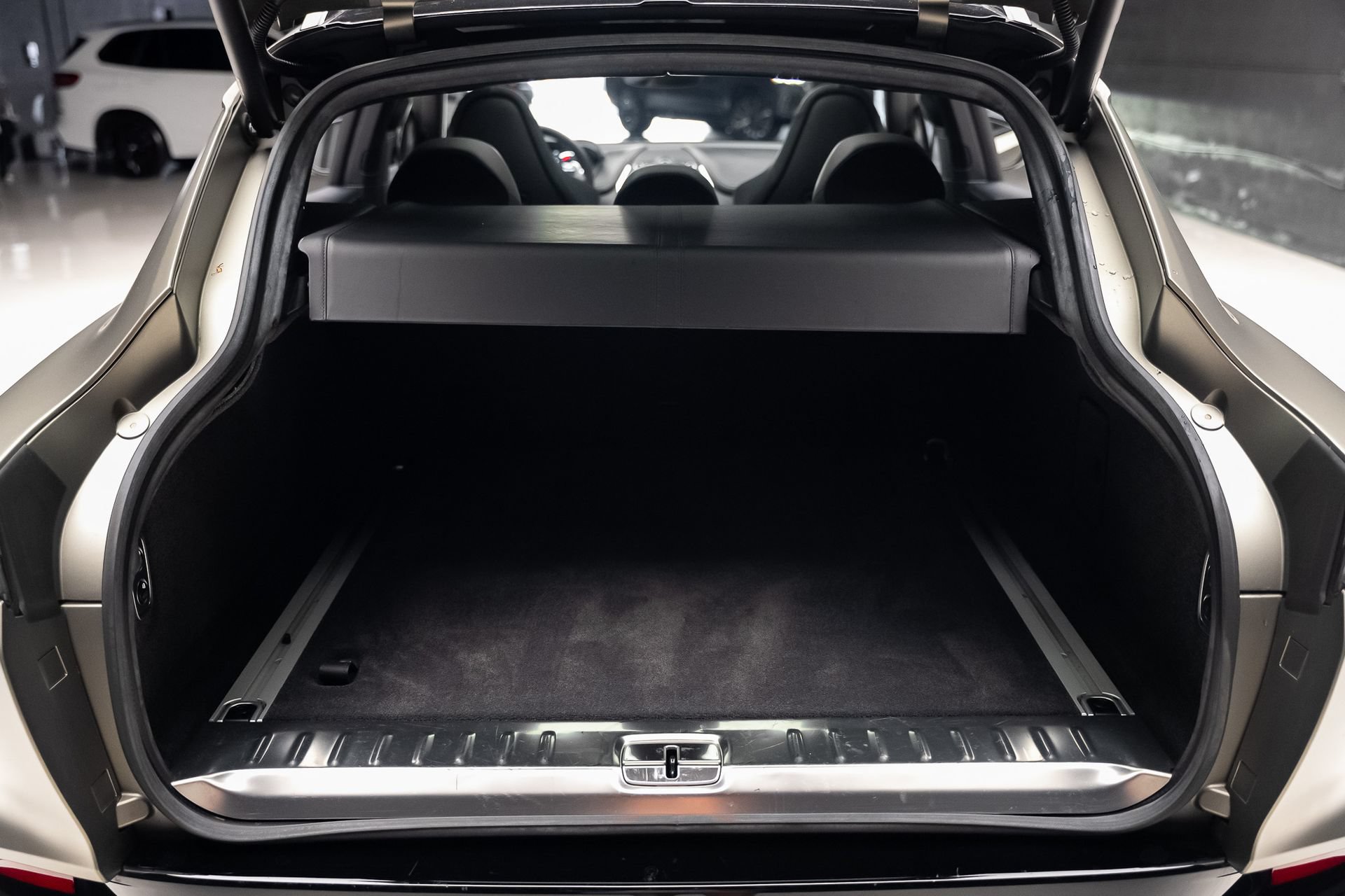 Used 2023 Aston Martin DBX 707 AWD/4WD image 72