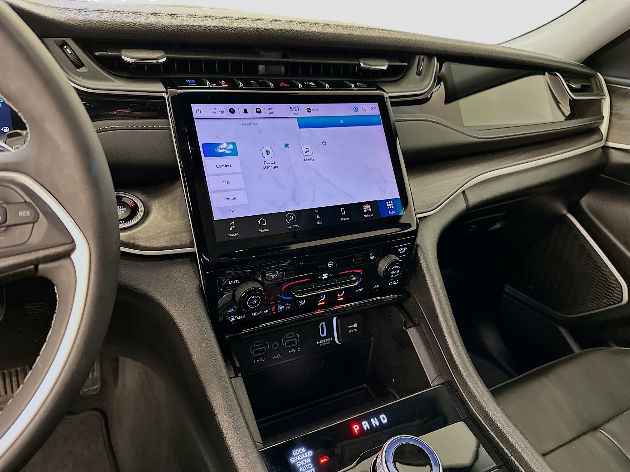 Used 2023 Jeep Grand Cherokee 4WD 4xe image 26