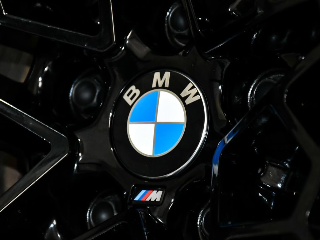 Used 2026 BMW M3 Competition image 95