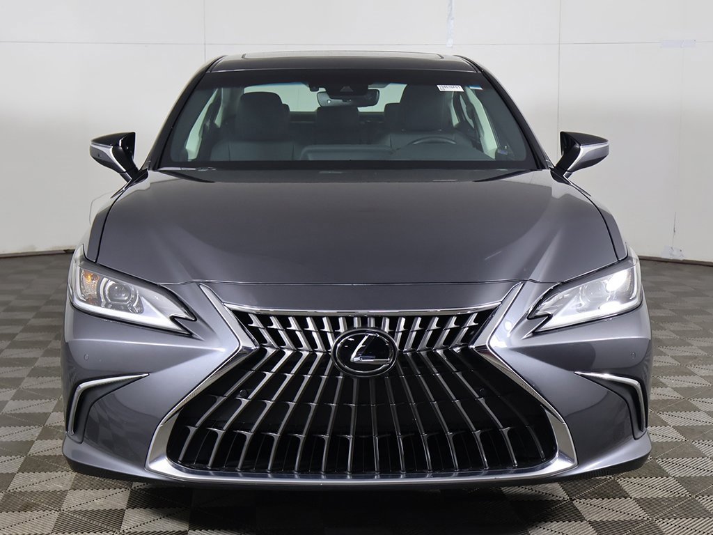 Used 2025 Lexus ES 350 w/ Premium Package image 12