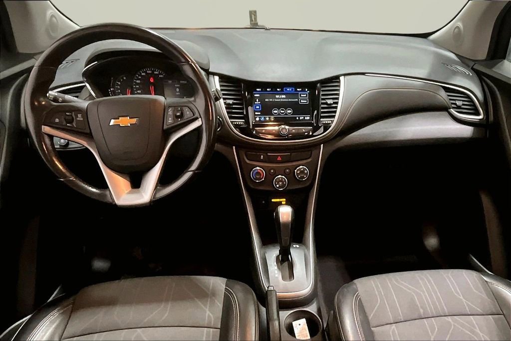 Used 2019 Chevrolet Trax LT w/ LT Convenience Package image 7