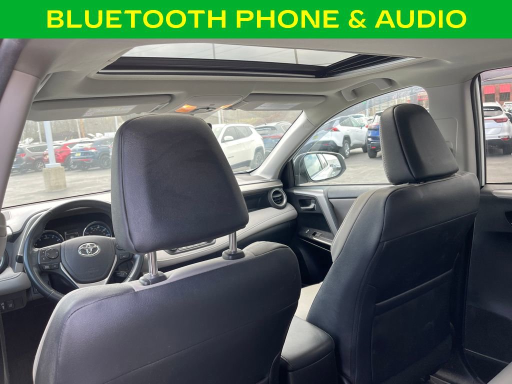 Used 2017 Toyota RAV4 Limited image 13