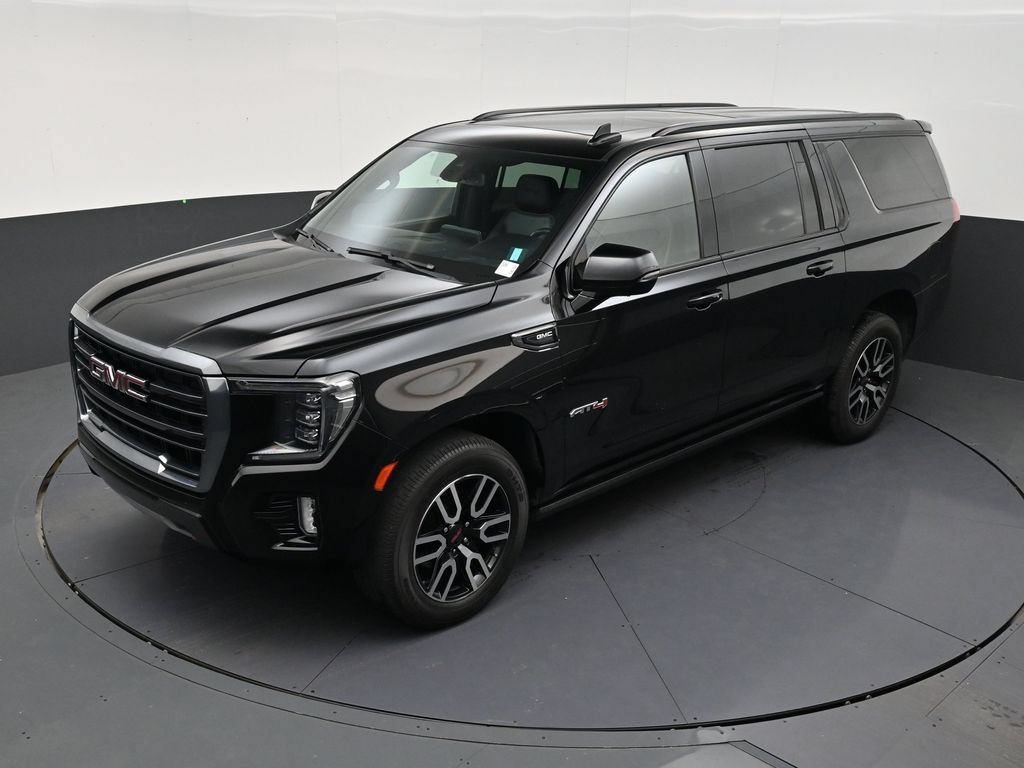 Used 2022 GMC Yukon XL AT4 AWD/4WD image 12