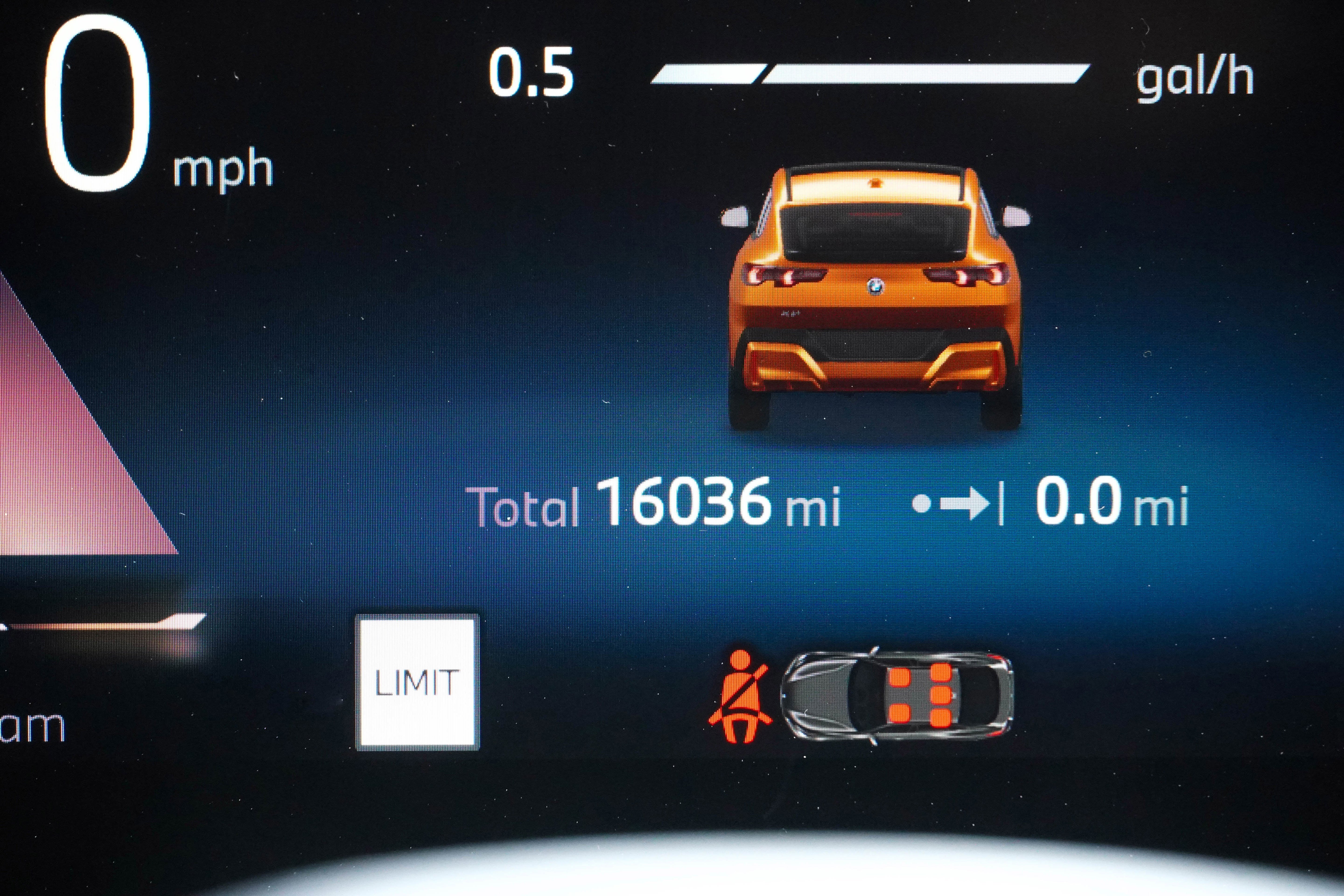 Certified 2025 BMW X2 xDrive28i image 20