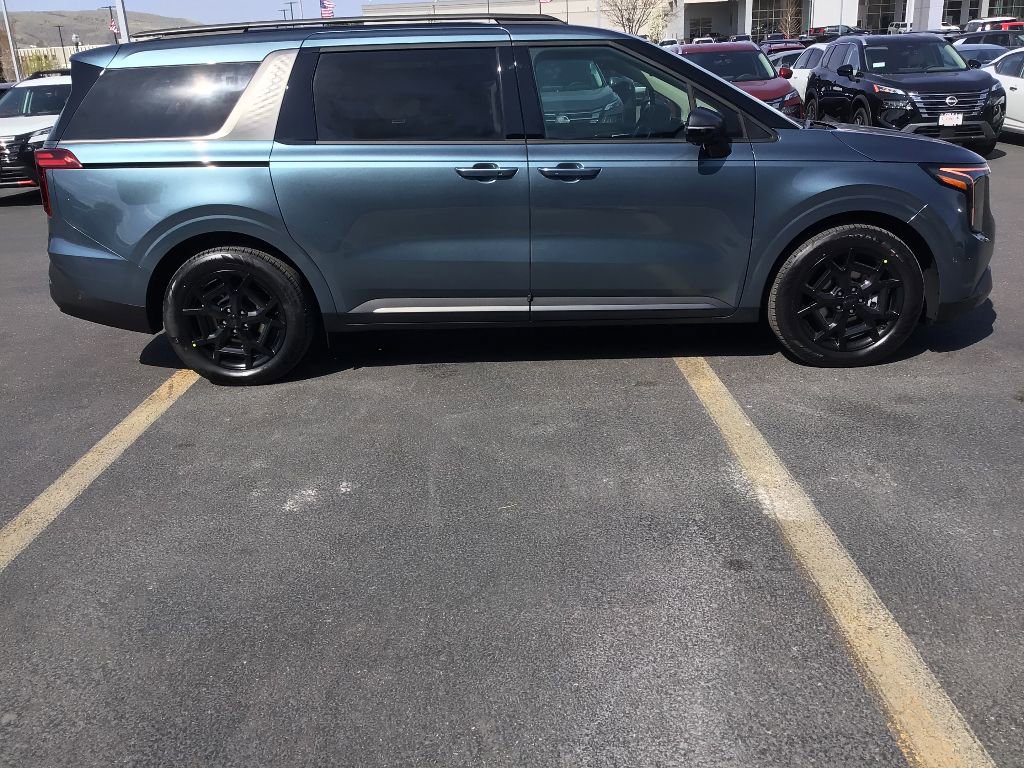 New 2025 Kia Carnival SX Prestige image 6