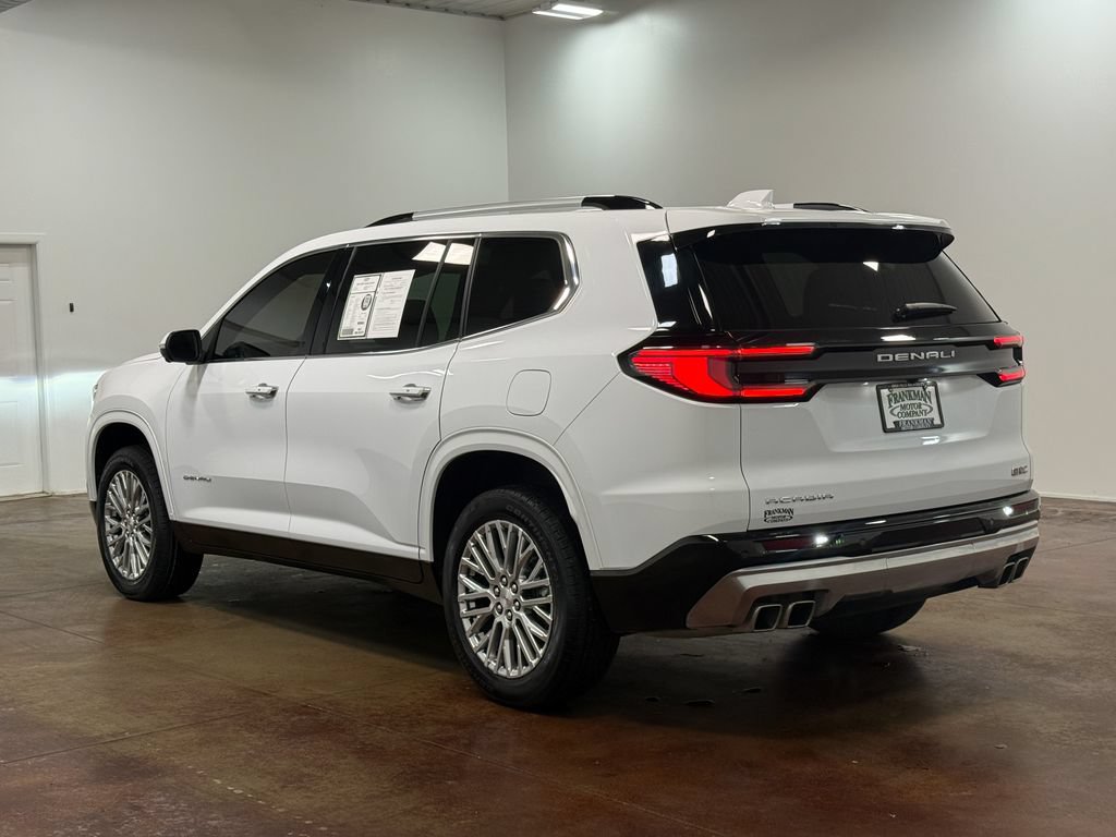 Used 2024 GMC Acadia Denali w/ LPO, Floor Liner Package FWD image 5