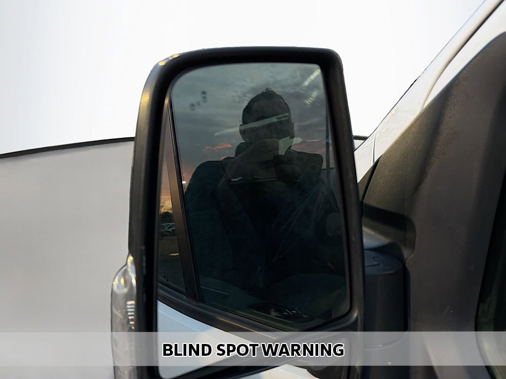 Used 2023 Ford Transit 350 XLT image 5