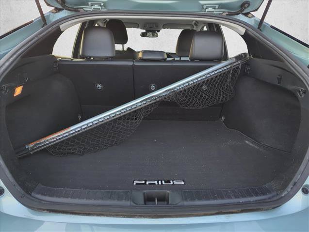 Used 2017 Toyota Prius Three Touring w/ Carpet Mat Package FWD image 6