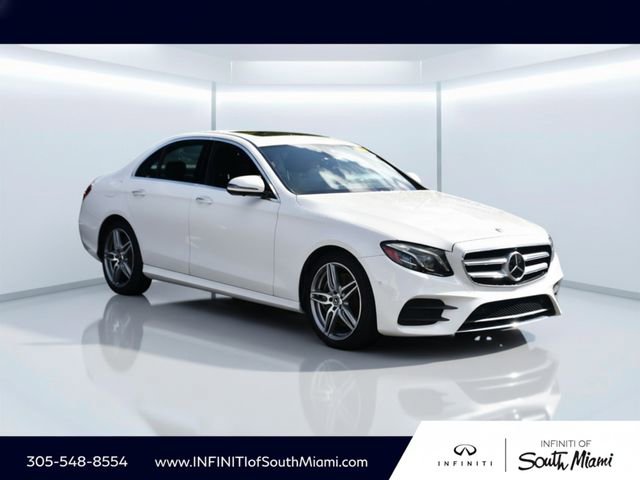 Used 2018 Mercedes-Benz E 400 4MATIC Sedan image 3