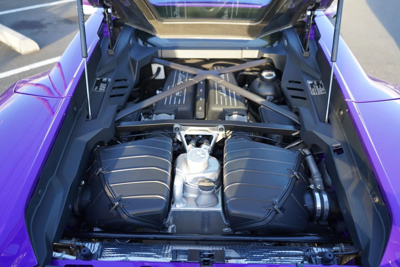 Used 2024 Lamborghini Huracan Tecnica RWD image 23