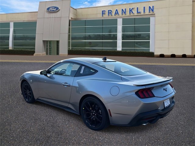 New 2026 Ford Mustang Coupe image 5