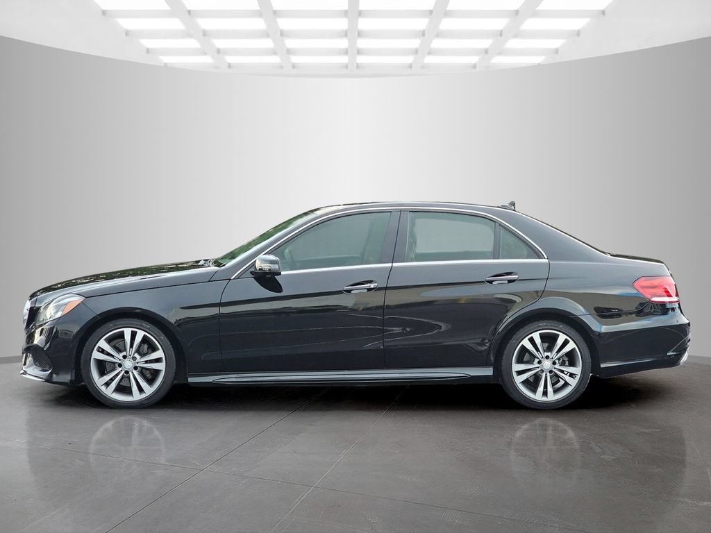 Used 2016 Mercedes-Benz E 350 Sedan image 3