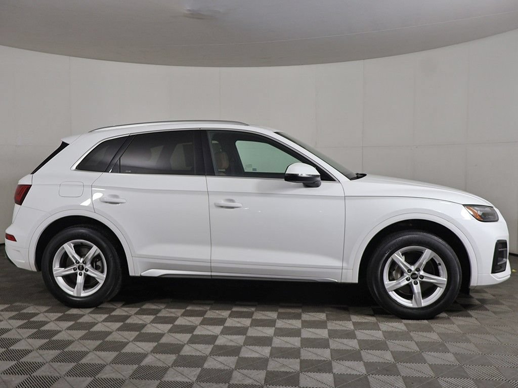 Used 2023 Audi Q5 2.0T Premium w/ Convenience Package AWD/4WD image 15