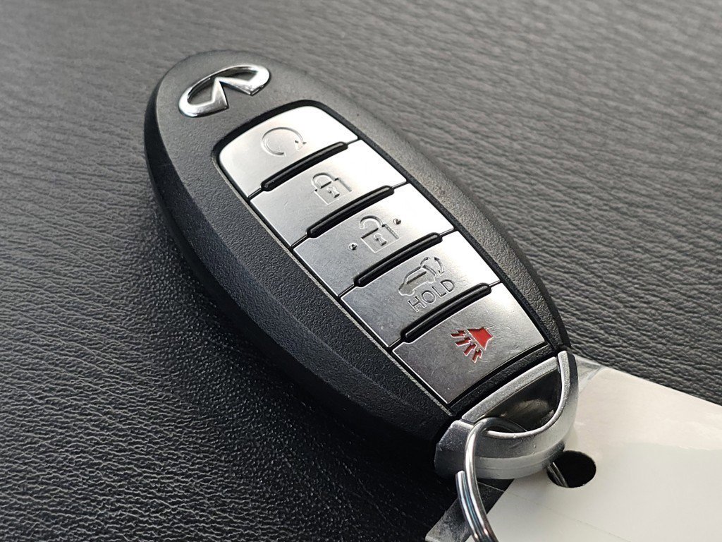 Used 2024 INFINITI QX80 Luxe AWD/4WD image 34