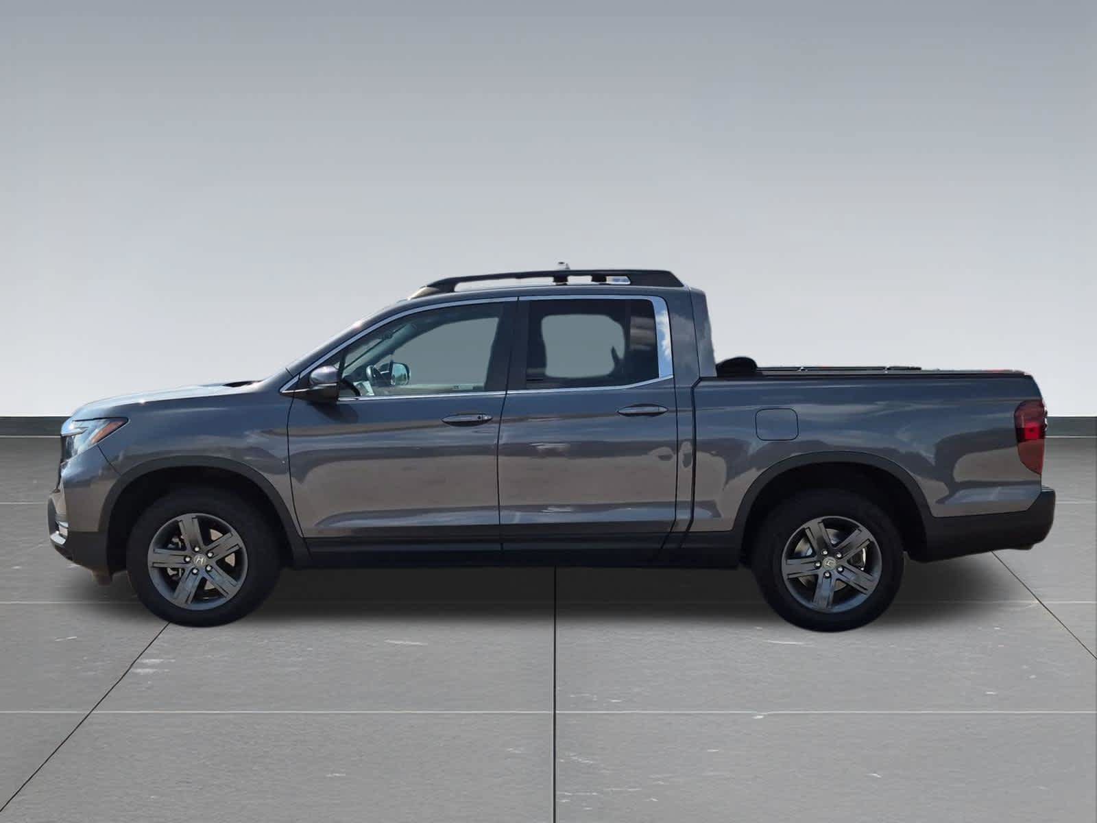 Certified 2023 Honda Ridgeline RTL image 3