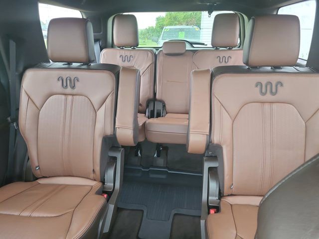 Used 2023 Ford Expedition King Ranch image 22