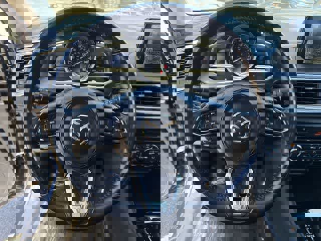 Used 2017 MAZDA MAZDA3 Touring FWD image 19