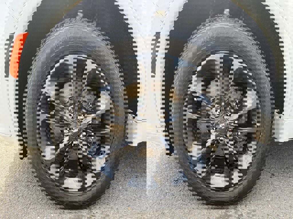 Used 2021 Dodge Durango GT image 38