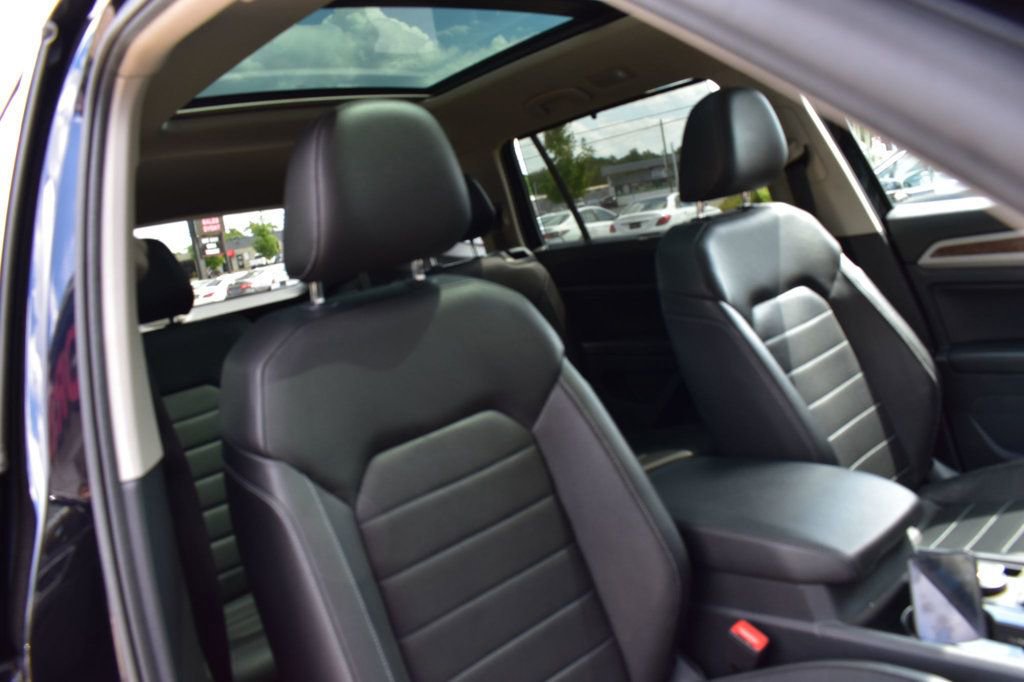 Used 2019 Volkswagen Atlas SEL Premium image 19