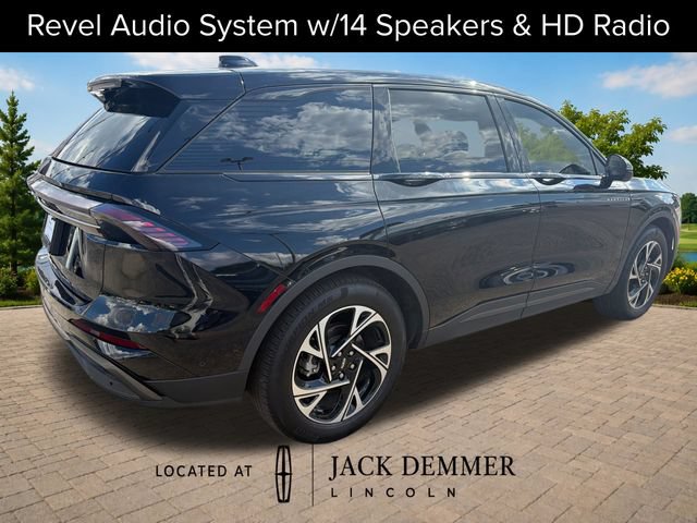 Used 2024 Lincoln Nautilus Premier w/ Equipment Group 102A AWD/4WD image 7
