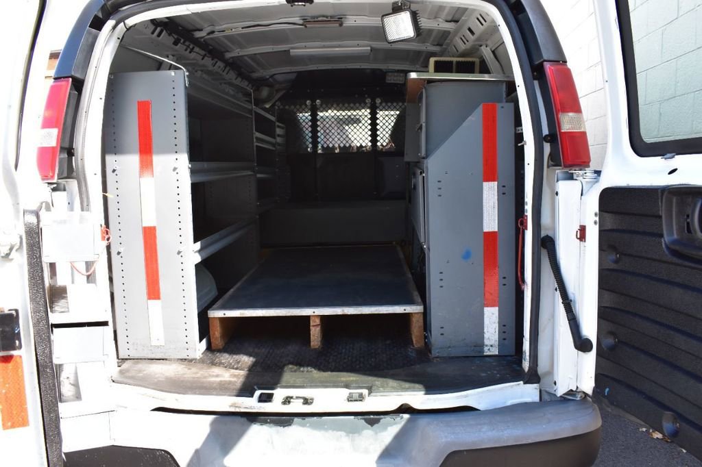 Used 2014 Chevrolet Express 2500 image 23