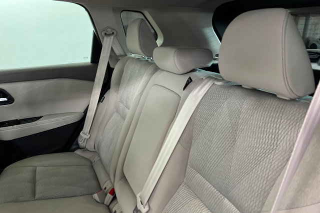 Used 2025 Nissan Rogue SV image 20