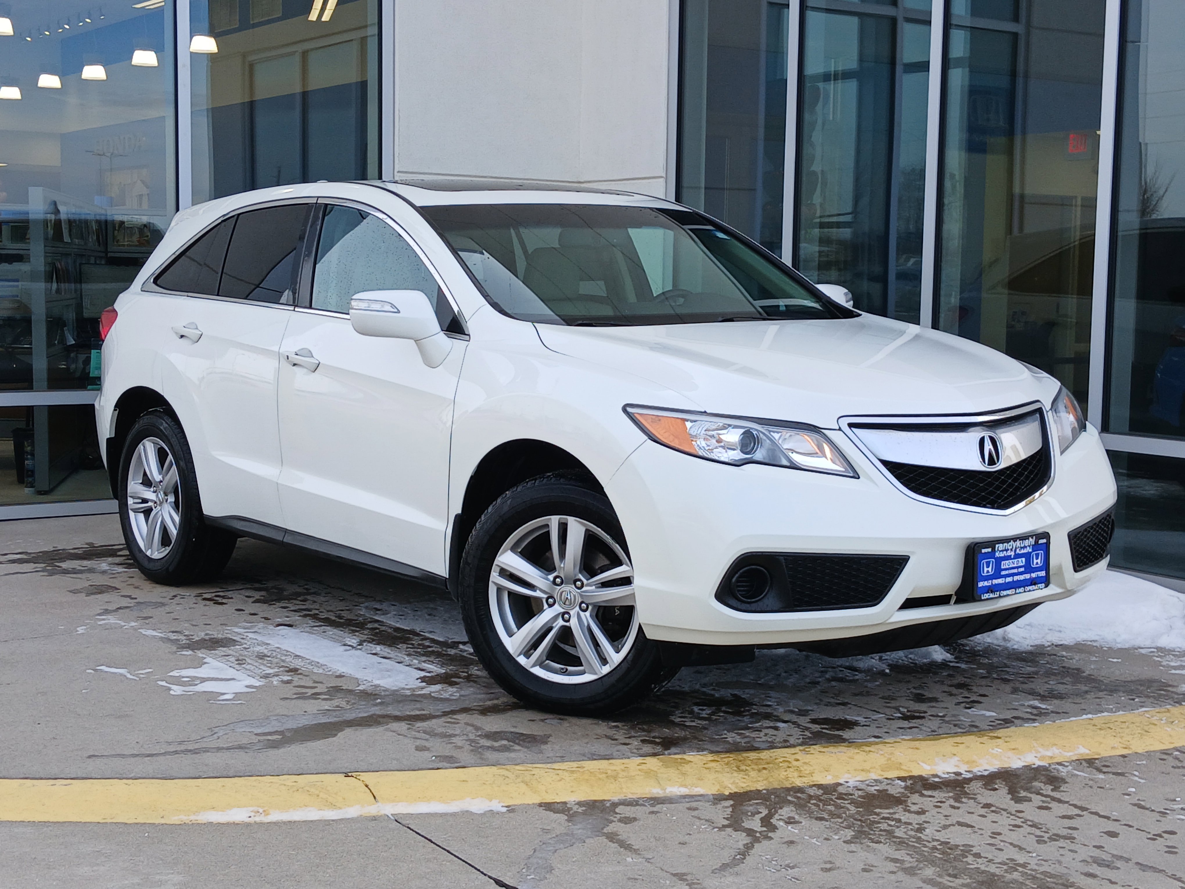 Used 2015 Acura RDX image 1