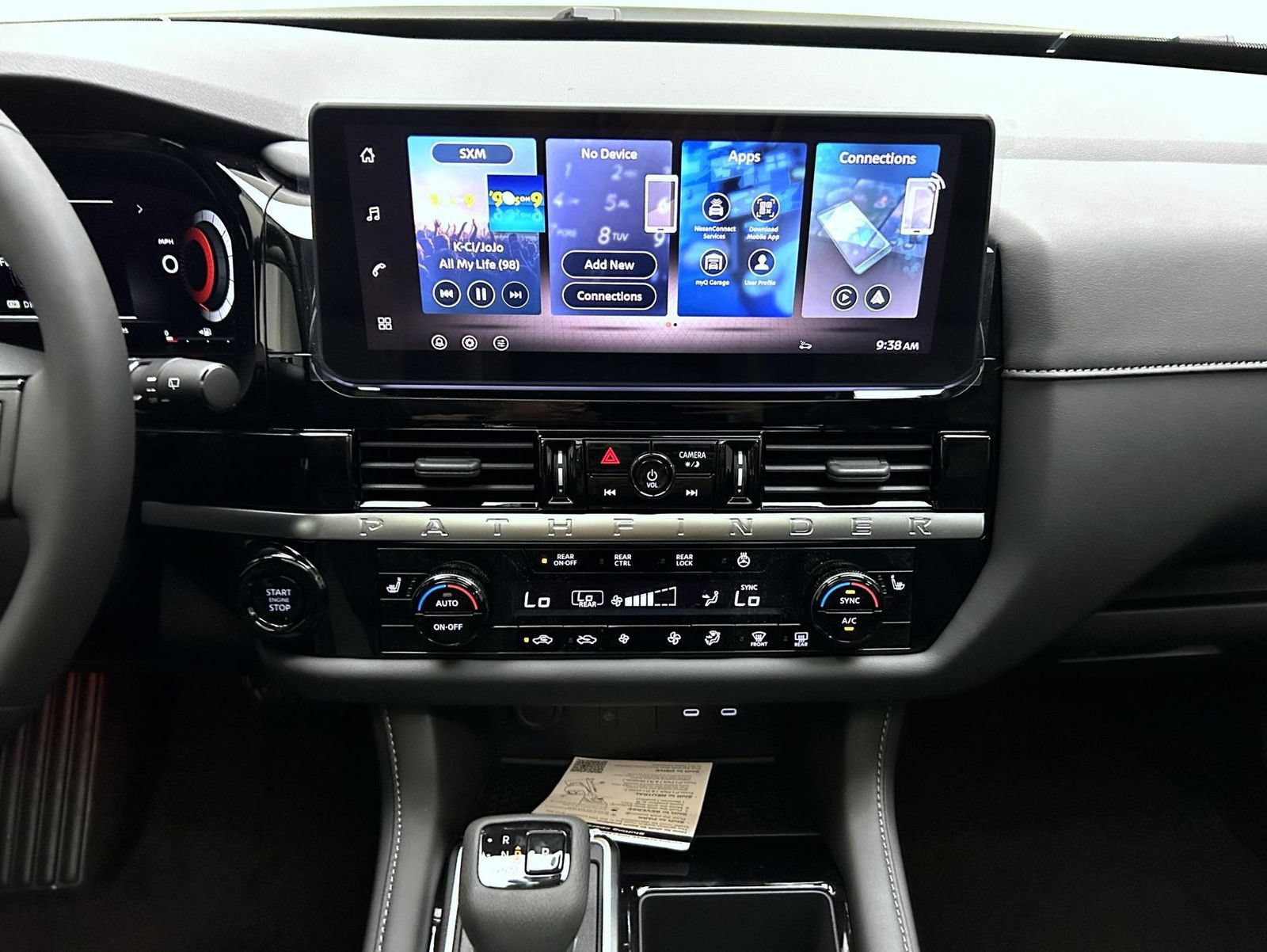 New 2026 Nissan Pathfinder SL w/ SL Premium Package AWD/4WD image 13