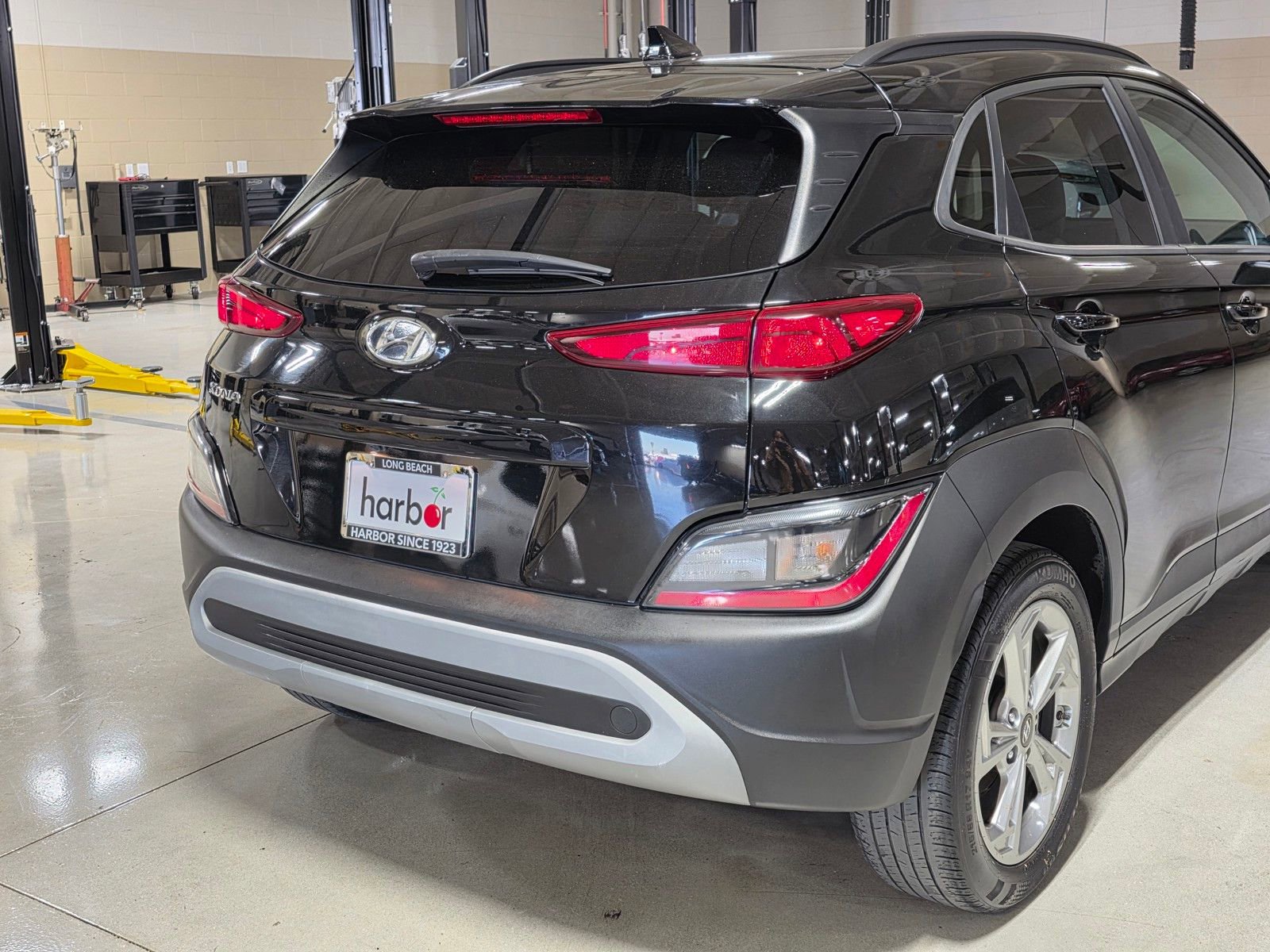 Certified 2023 Hyundai Kona SEL image 11