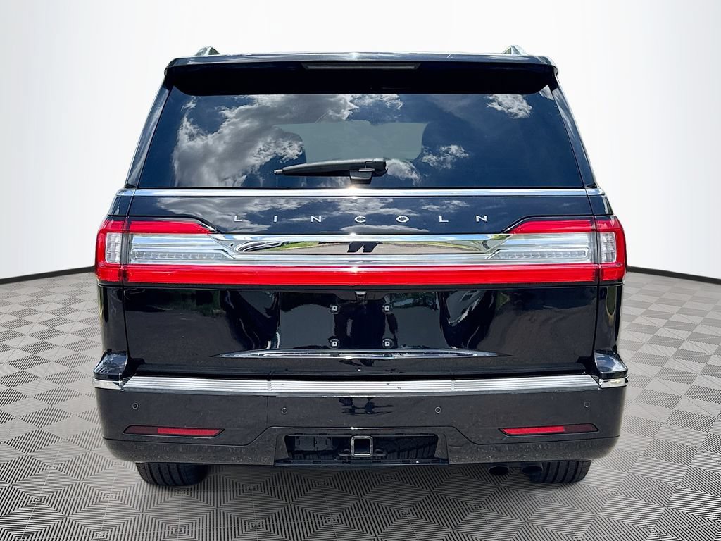 Used 2021 Lincoln Navigator Reserve AWD/4WD image 7