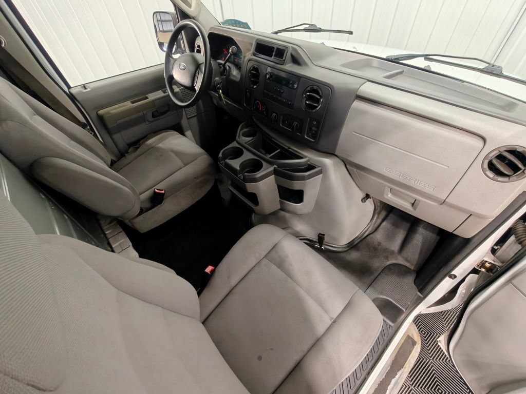 Used 2013 Ford E-250 and Econoline 250 w/ PWR Group RWD image 21