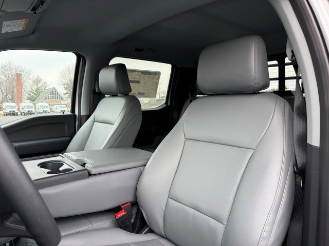 New 2026 Ford F350 XL w/ XL Chrome Package image 17