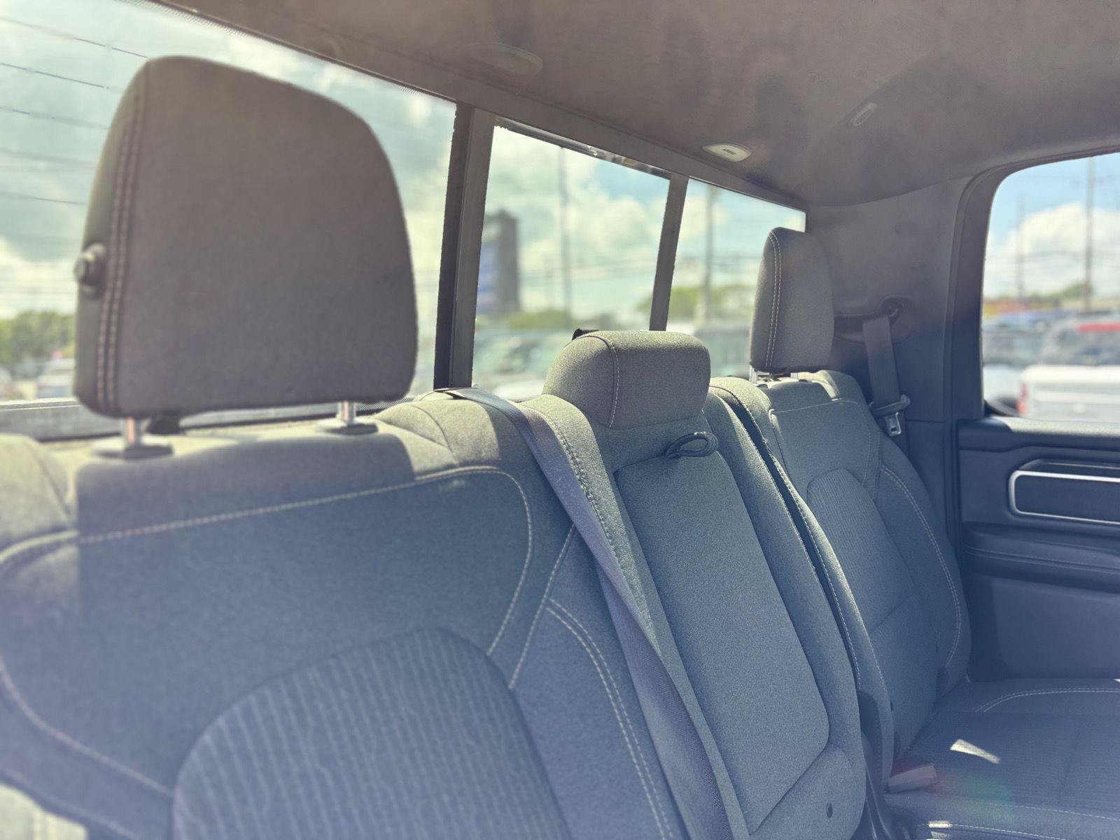 Used 2019 RAM 1500 Big Horn AWD/4WD image 18