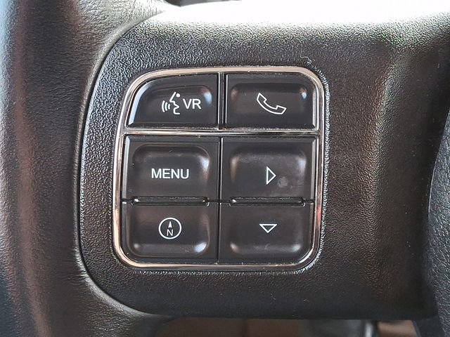 Used 2015 Jeep Wrangler Unlimited Sahara w/ Connectivity Group image 20