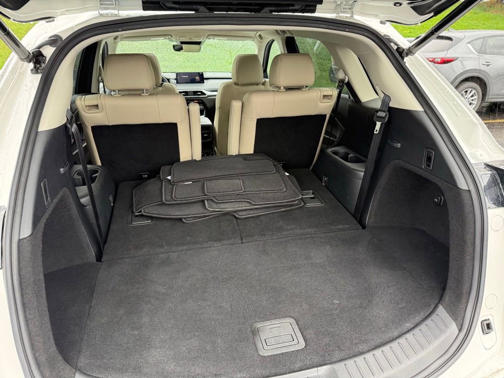 Used 2023 MAZDA CX-9 Touring Plus image 5