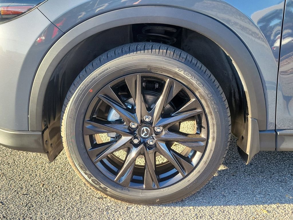 Used 2023 MAZDA CX-5 Carbon Edition image 6