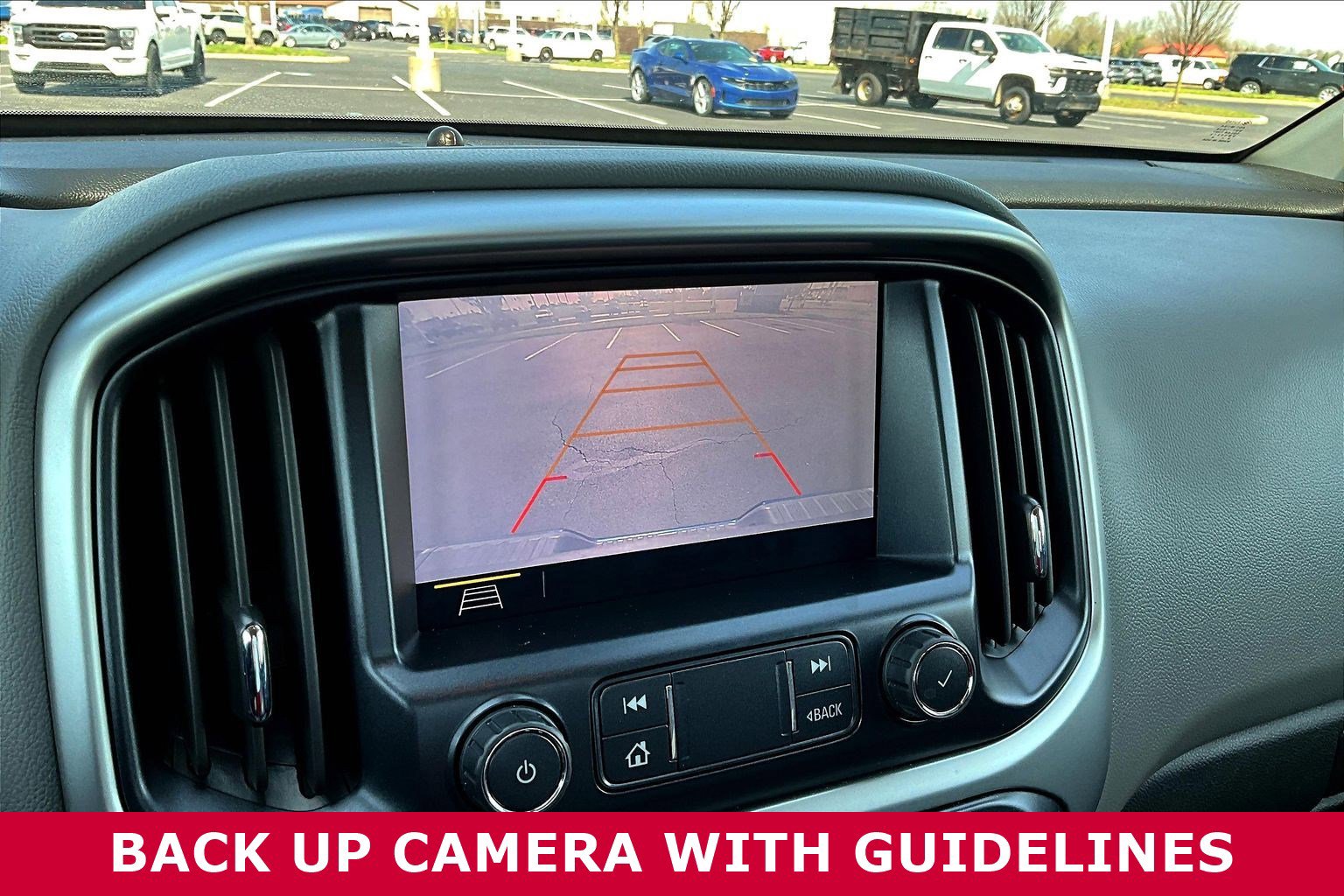 Used 2020 Chevrolet Colorado LT w/ Safety Package image 14
