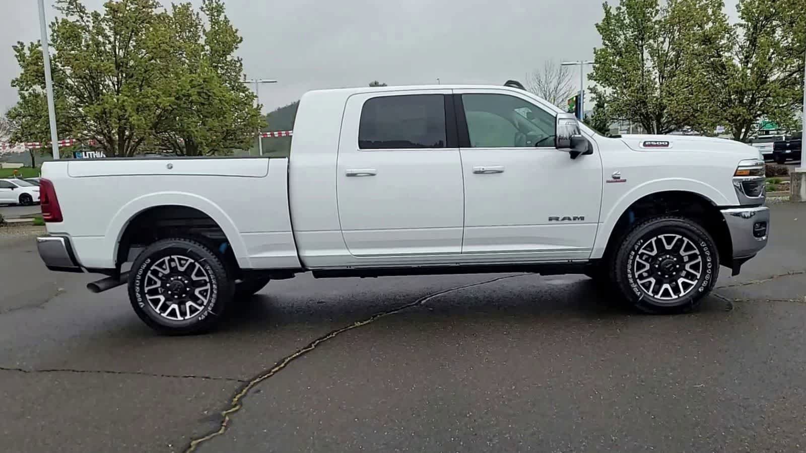 New 2026 RAM 2500 Limited image 9