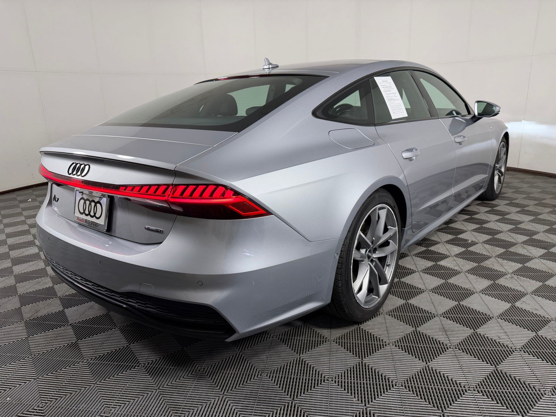 Used 2023 Audi A7 3.0T Premium w/ Convenience Package AWD/4WD image 9