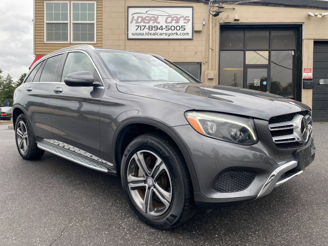 Used 2016 Mercedes-Benz GLC 300 4MATIC image 37