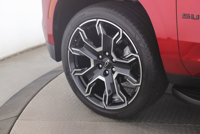 Used 2026 Chevrolet Suburban RST w/ RST Capability Package image 13