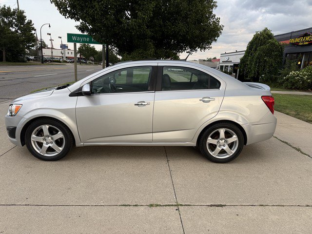 Used 2014 Chevrolet Sonic LTZ FWD image 8